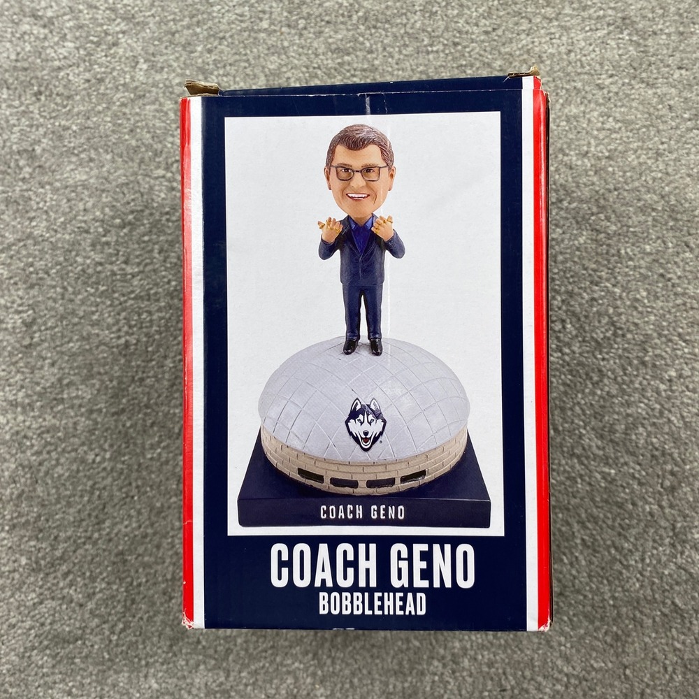 UConn Huskies Coach Geno Bobblehead Navy 12 Rings Champions Classic